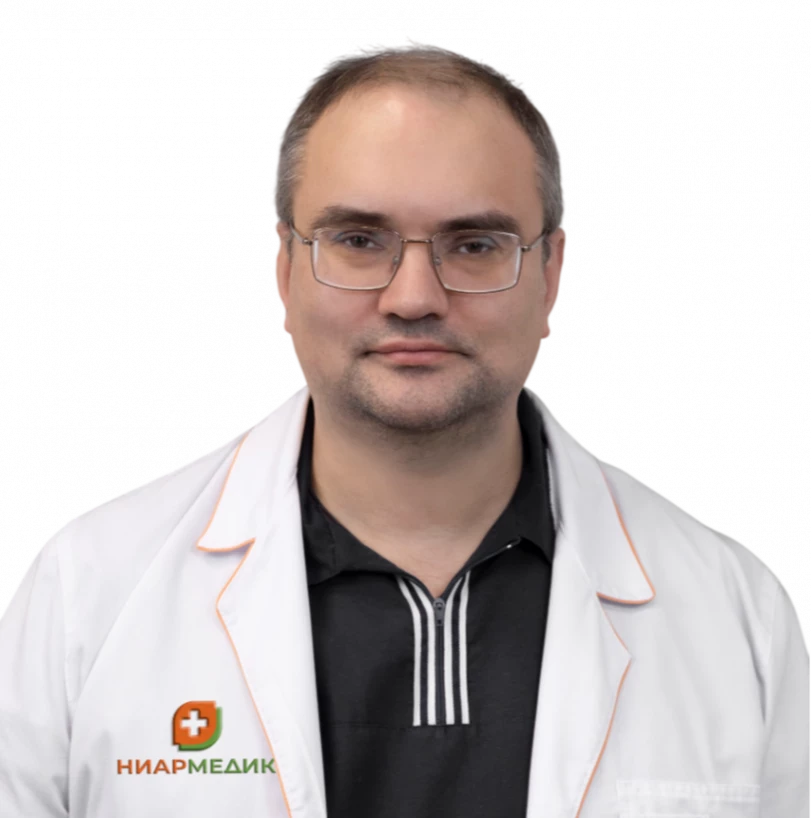 Врач мануальный терапевт Истраков Сергей Анатольевич