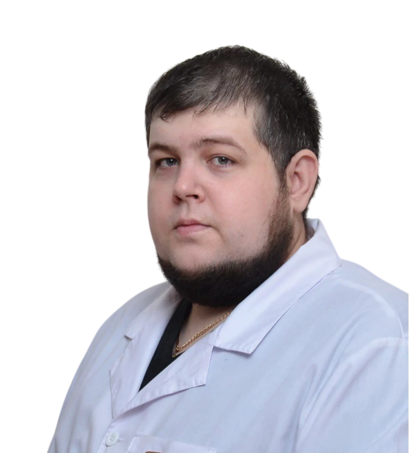 Врач хирург Кузнецов Максим Олегович