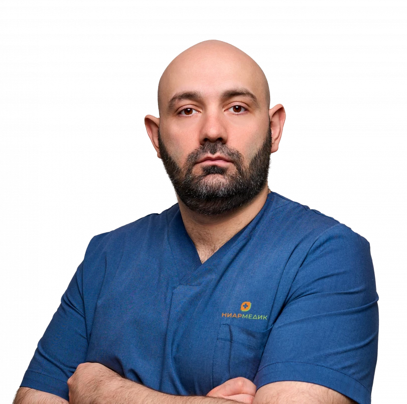 Врач травматологортопед Валиев Сослан Павлович